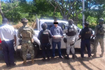 Lo detienen con un paquete de droga, tras operativo en la Costa