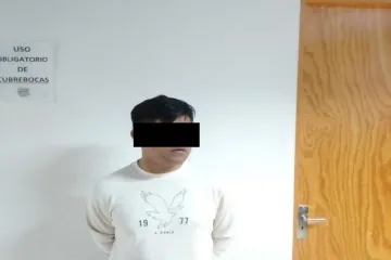 Vinculan a proceso a imputado por homicidio de accidente vial en que una camioneta arrolló a dos motociclistas