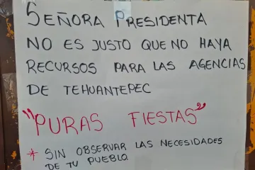 Toman palacio municipal de Tehuantepec: habitantes de Santa Rita exigen atención