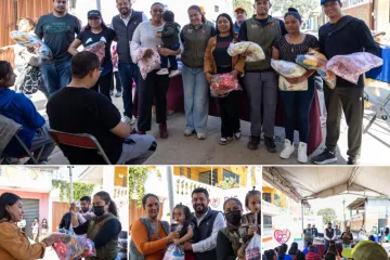 DIF Municipal entrega cobijas y apoyos de maternidad en San Martín Mexicapam