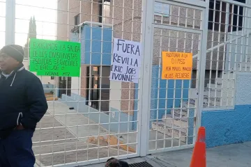 Toman oficinas de Infraestructura de la Secretaría de Salud