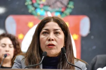 Presentan iniciativa para garantizar una vejez digna, segura y libre de violencia