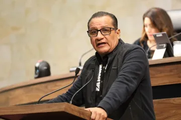 Impulsan iniciativa para establecer el uso indebido de recursos por parte de comités escolares como agravante en el delito de abuso de confianza