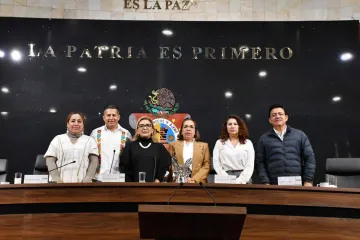 Comparece titular de la Secretaría de Honestidad, Transparencia y Función Pública ante Comisión del Congreso del Estado