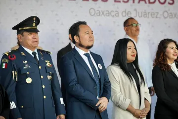 Director del IEEPO participó en acto cívico en conmemoración del 109 aniversario de Constitución Mexicana