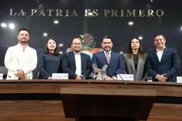 Presenta titular de la Secretaría de Infraestructuras y Comunicaciones informe de resultados ante el Congreso del Estado