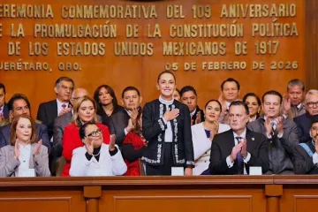 DE PARADOJAS Y UTOPÍAS / Constitución vapuleada / RAÚL NATHÁN PÉREZ