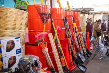 Ray Chagoya fortalece el Área de Barridos con nuevo equipamiento para mantener limpia la capital