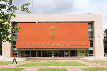 Autoridades de la UABJO llaman a liberar instalaciones y garantizar continuidad académica