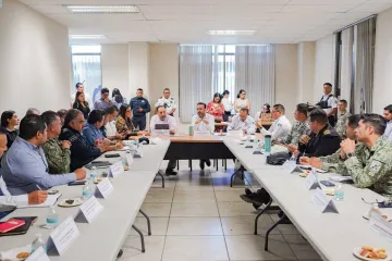 Refuerzan coordinación en materia de seguridad ante visita presidencial en Oaxaca