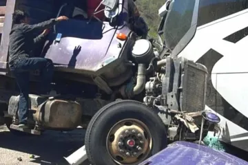 Varios lesionados se registraron en el accidente de la carretera 131