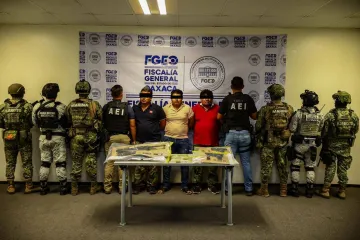 Detienen a tres personas por homicidio de una pareja y su hija cometido en el Istmo