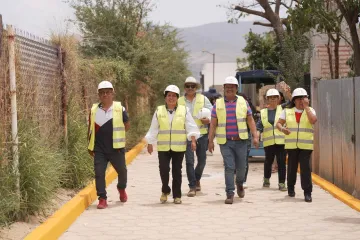 Más infraestructura en Xoxocotlán; reconocen familias impulso de Nancy Benítez