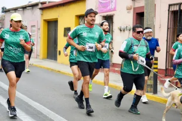 ¡Ray Chagoya y miles de personas corrieron por Oaxaca de Juárez!
