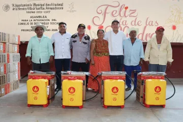 Gestiona Nino Morales apoyos para campesinos blaseños