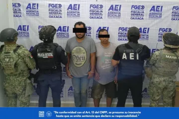 Fiscalía de Oaxaca cumplimenta órdenes de cateo en la Costa; detienen a dos personas por el delito de homicidio