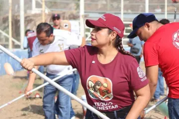 Encabeza Vilma Martínez Cortés Tequio Bienestar en Santa María Mixtequilla para rescatar espacios comunitarios.