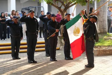 Encabeza Nancy Benítez acto cívico por el 164 aniversario de la Batalla de Puebla