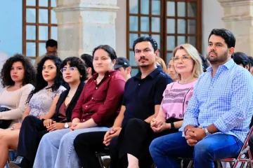 El talento joven y la educación construyen el futuro de Oaxaca de Juárez