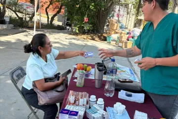 Vilma Martínez reporta más de 22 mil servicios de salud con Ve’e Tata en Oaxaca