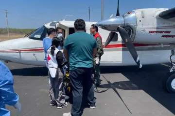 Trasladan a la CDMX a trabajador de Refinería de Salina Cruz lesionado tras explosión del pasado 11 de mayo