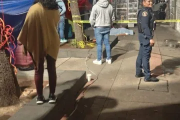 Falle maestro de la S-22 en plantón de la CDMX