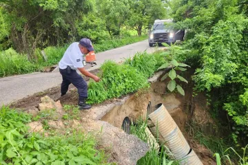 Se troza carretera en Tututepec, en el tramo Río Grande–Santa Catarina Juquila