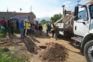 Lleva Nancy Benítez infraestructura eléctrica a una de las zonas con mayor rezago de Xoxocotlán