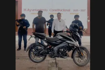 Una motocicleta más recuperada en Santa Lucía del Camino