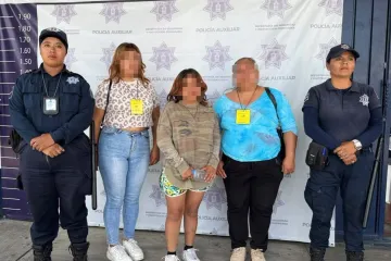 Joven reportada como extraviada en la Central de Abasto es entregada a sus familiares