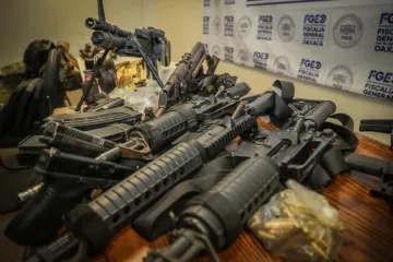 Operativo Interinstitucional en la Costa Chica desarticula célula delictiva y realizan histórico decomiso de armamento