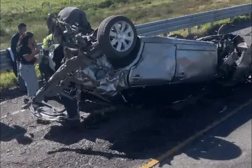 Volcadura en la autopista Cuacnopalan-Oaxaca deja lesionados