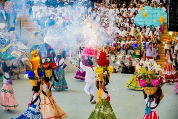 La Octava de la Guelaguetza 2026 reafirma su éxito con un Auditorio Guelaguetza lleno