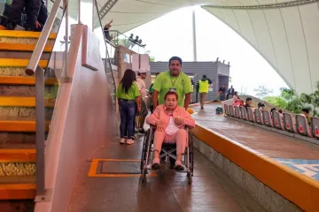 Ingreso ordenado y seguro al segundo domingo de Donají, La Leyenda en el Auditorio Guelaguetza 