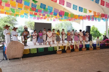 Destaca Nancy Benítez hermandad de los pueblos oaxaqueños en festival “Laniró”