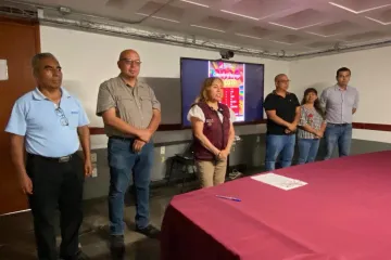Anuncian fecha de pagos de beca "Rita Cetina" para uniformes y útiles escolares