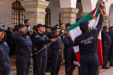 Ray Chagoya reconoce labor de la Policía Municipal de Oaxaca de Juárez en su 36 aniversario