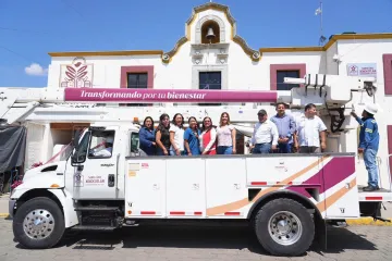 Fortalece Xoxocotlán los servicios municipales con nueva grúa