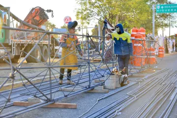 Supervisan construcción del Paso a Desnivel Monumento a Juárez