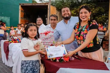 Clausuran en Juchitán cursos de verano impartidos por el DIF municipal