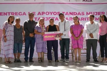 En Pinotepa Nacional, Nino Morales respalda programas que dan autonomía a las mujeres