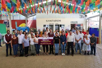 Ray Chagoya fortalece el trabajo comunitario en mercados de Oaxaca de Juárez