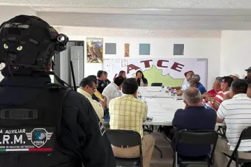 Conforman comités de seguridad taxistas y Pabic