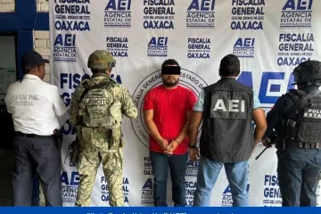 FGEO aprehende a hombre por su probable responsabilidad en homicidio, lesiones y daños culposos derivados de un hecho de tránsito ocurrido en  libramiento de Ocotlán de Morelos