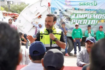 Jesús Romero encabeza intervención directa del gobierno estatal ante problemática de residuos en San Pedro Mixtepec