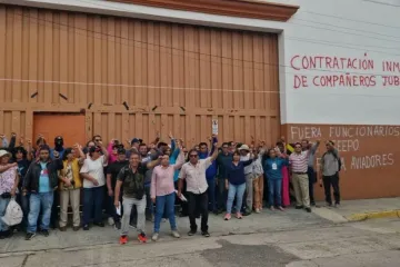 La Sección 22 recibe promesas, mientras Oaxaca sigue esperando respuestas