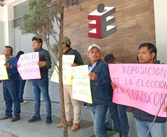 Exige Cotzocón nuevas elecciones