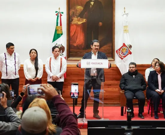 Anuncia Ray Chagoya programa de bacheo en Oaxaca de Juárez