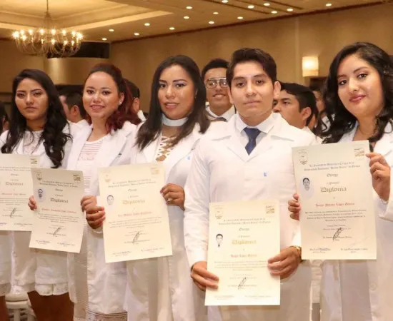 Conocer cédulas de profesionales de la Salud, un derecho de la sociedad: UABJO