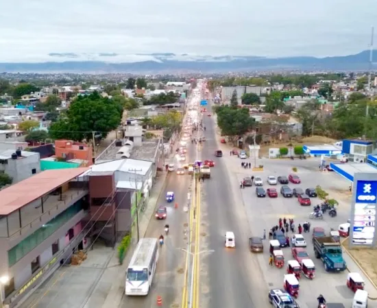 Tendrá Santa Cruz Xoxocotlán infraestructura vial moderna y segura, afirma Nancy Benítez